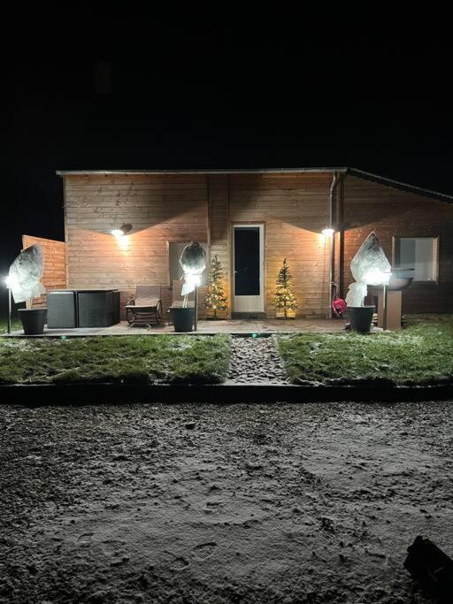 Cottage Cocooning Romantique Avec Jaccuzzi Prive Ancinnes Exteriér fotografie